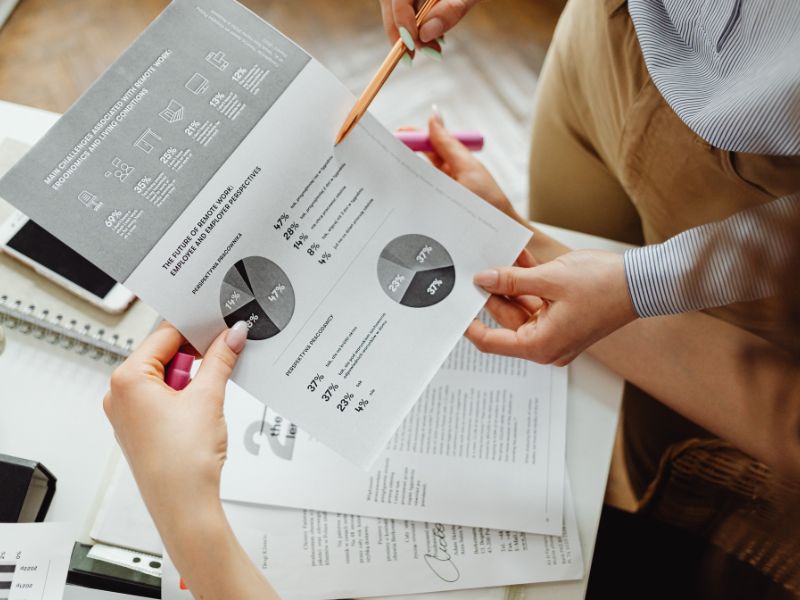 Comparing market data beyond a home value calculator estimate
