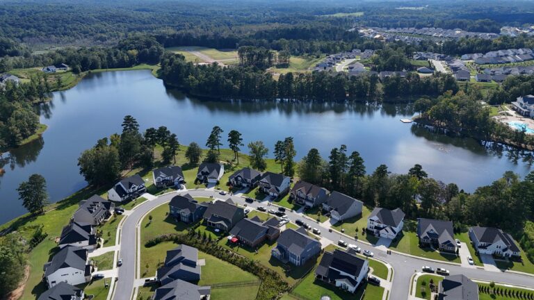 Suwanee vs Alpharetta: Which North Atlanta Community Fits You Better?